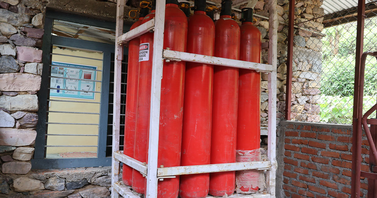 Nepal’s First in Baglung: Pilot Cooking with Green Hydrogen — Potential and Challenges